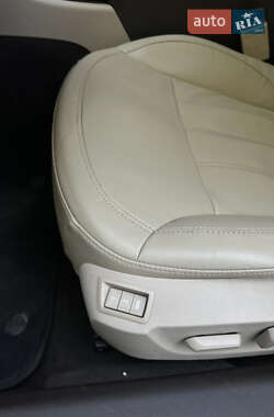 Универсал Opel Insignia 2010 в 