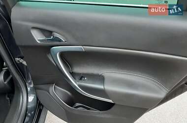 Універсал Opel Insignia 2014 в 