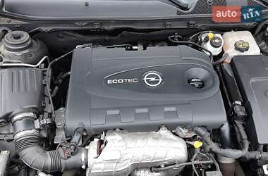 Універсал Opel Insignia 2014 в 