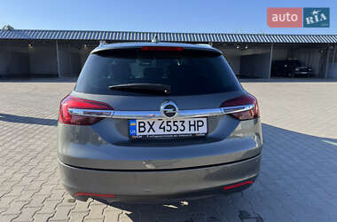 Универсал Opel Insignia 2017 в 