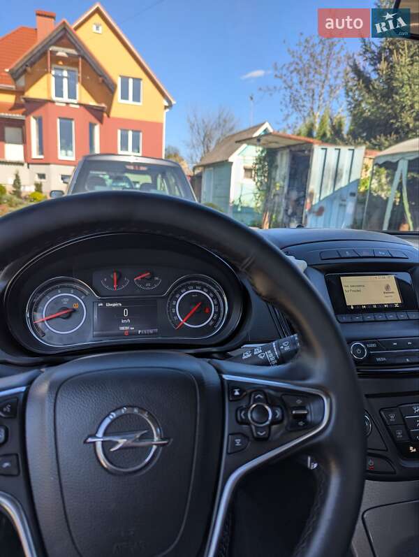 Універсал Opel Insignia 2015 в Луцьку