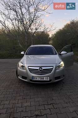 Універсал Opel Insignia 2013 в 
