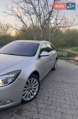 Універсал Opel Insignia 2013 в 