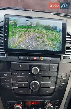 Універсал Opel Insignia 2013 в 