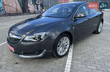 Ліфтбек Opel Insignia 2015 в Луцьку