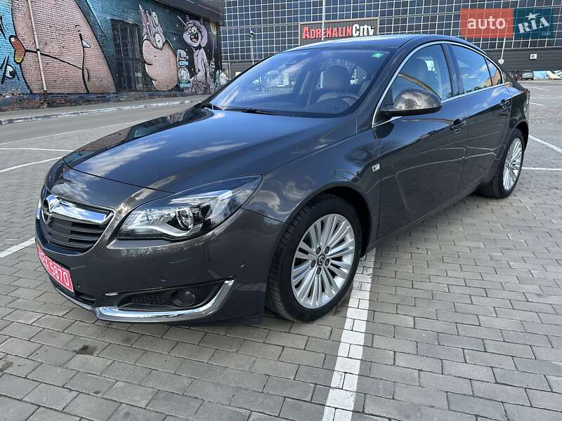 Opel Insignia 2015