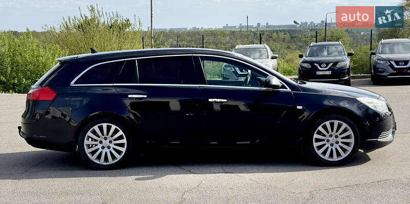 Универсал Opel Insignia 2009 в Запорожье