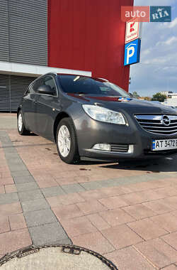 Універсал Opel Insignia 2013 в 