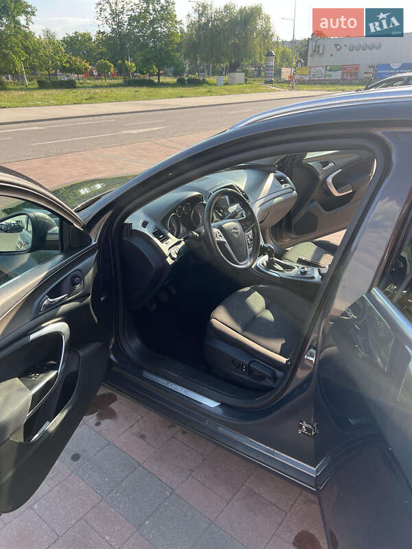 Универсал Opel Insignia 2013 в Ивано-Франковске