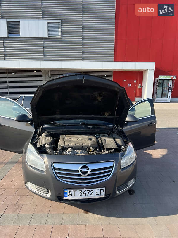 Универсал Opel Insignia 2013 в Ивано-Франковске