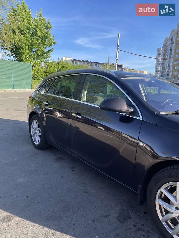 Універсал Opel Insignia 2012 в Львові
