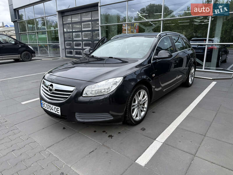 Opel Insignia 2010