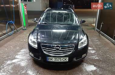 Универсал Opel Insignia 2010 в Киеве