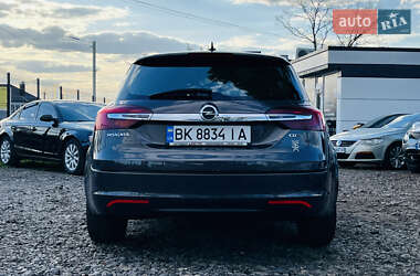Универсал Opel Insignia 2013 в 