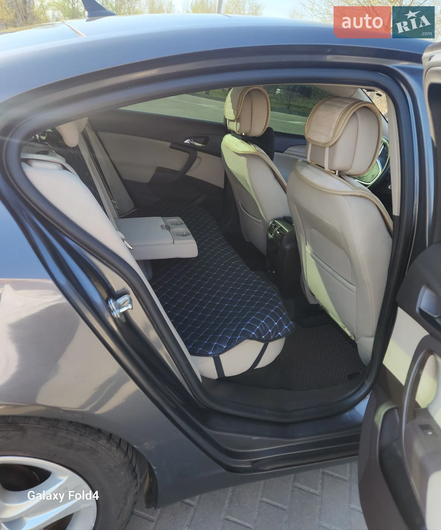 2012 Opel Insignia - мініатюра 16