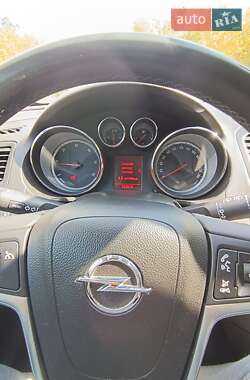 Універсал Opel Insignia 2009 в 