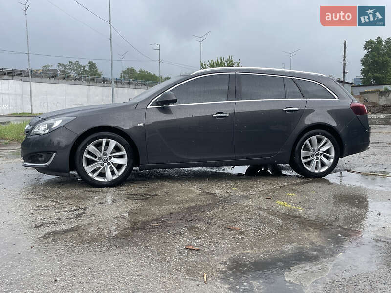 Универсал Opel Insignia 2013 в Киеве