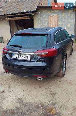 Универсал Opel Insignia 2014 в Оженине
