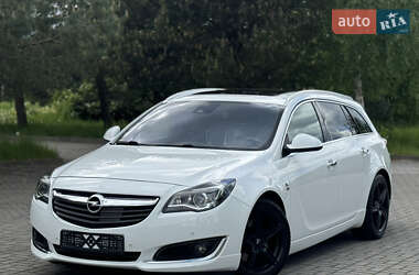 Універсал Opel Insignia 2014 в Дрогобичі