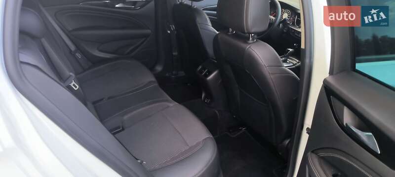 Лифтбек Opel Insignia 2017 в Черкассах