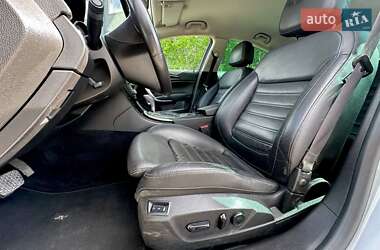 Лифтбек Opel Insignia 2013 в 