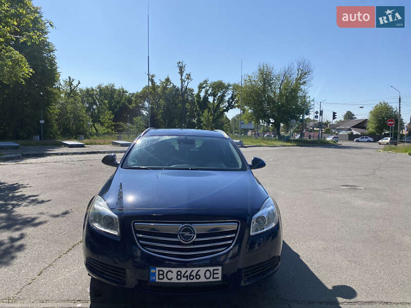 Opel Insignia 2012
