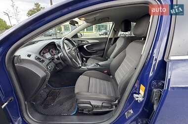 Седан Opel Insignia 2014 в 