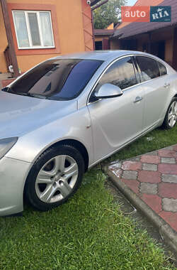 Лифтбек Opel Insignia 2010 в 