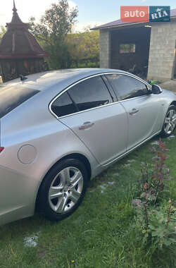 Лифтбек Opel Insignia 2010 в 
