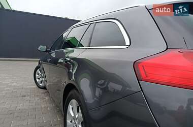 Универсал Opel Insignia 2009 в 