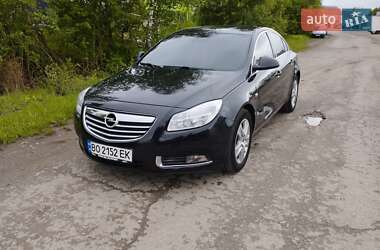 Седан Opel Insignia 2010 в Тернополе