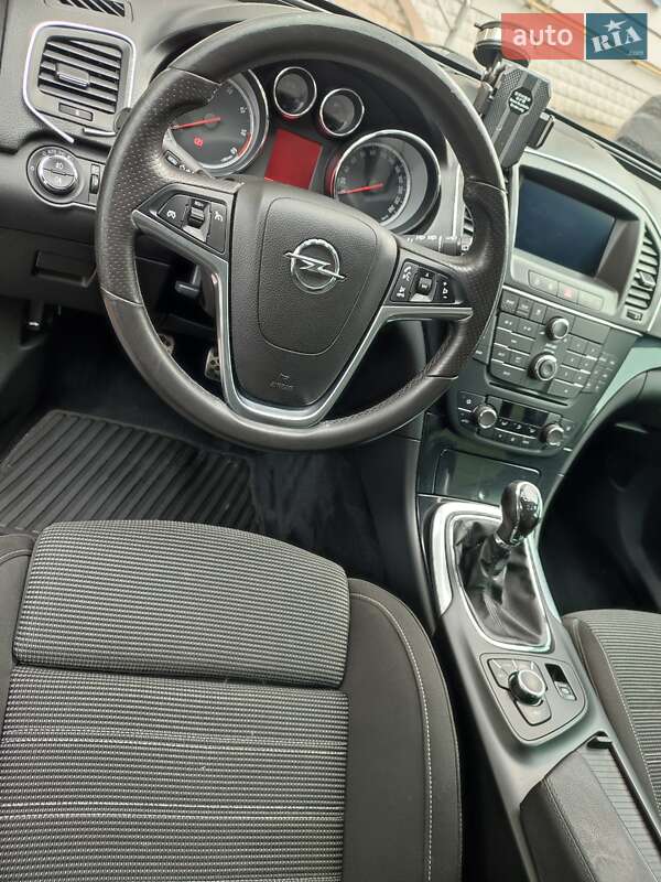 Універсал Opel Insignia 2012 в Києві