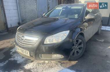 Универсал Opel Insignia 2012 в 
