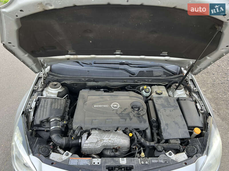 Седан Opel Insignia 2009 в Ковелі