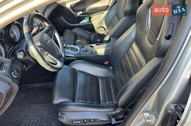 Седан Opel Insignia 2012 в 
