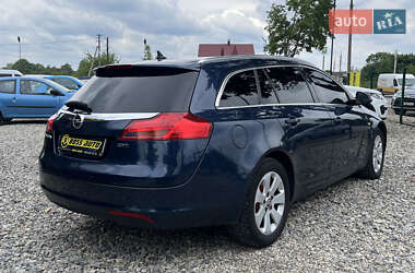 Универсал Opel Insignia 2012 в 
