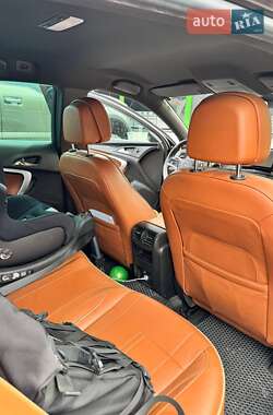 Універсал Opel Insignia 2011 в 