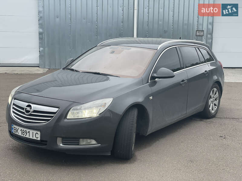 Opel Insignia 2012