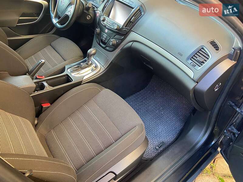 Універсал Opel Insignia 2016 в Хмельницькому
