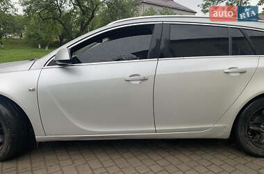 Універсал Opel Insignia 2010 в 