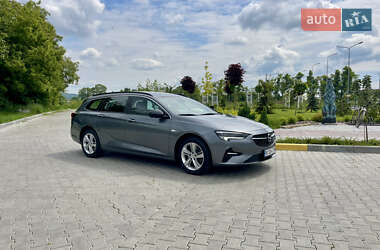 Универсал Opel Insignia 2021 в 