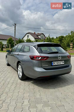 Универсал Opel Insignia 2021 в 