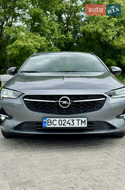 Универсал Opel Insignia 2021 в 