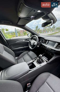 Универсал Opel Insignia 2021 в 