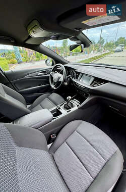 Универсал Opel Insignia 2021 в 