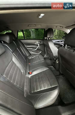 Універсал Opel Insignia 2011 в 