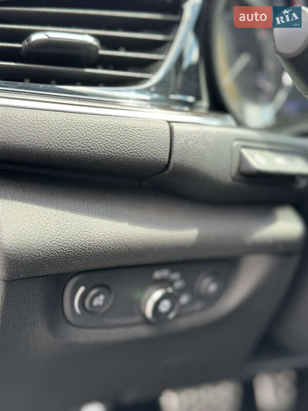 Ліфтбек Opel Insignia 2019 в Луцьку
