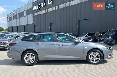 Универсал Opel Insignia 2019 в 