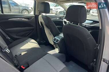 Универсал Opel Insignia 2019 в 
