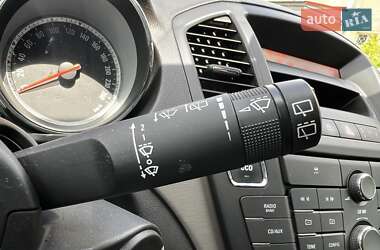 Універсал Opel Insignia 2012 в 